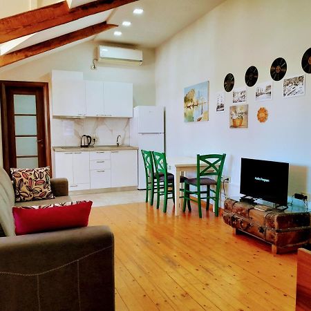 Central Loft 地拉那 外观 照片