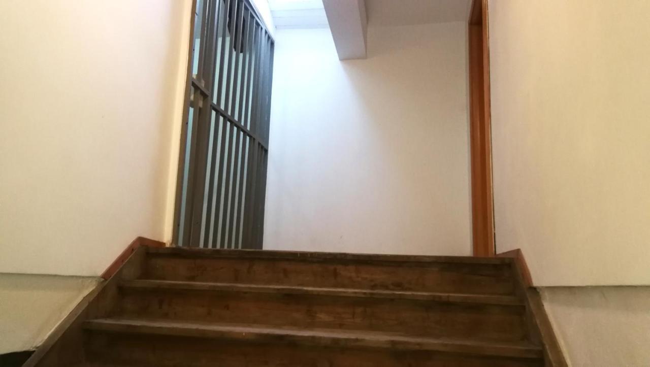 Central Loft 地拉那 外观 照片